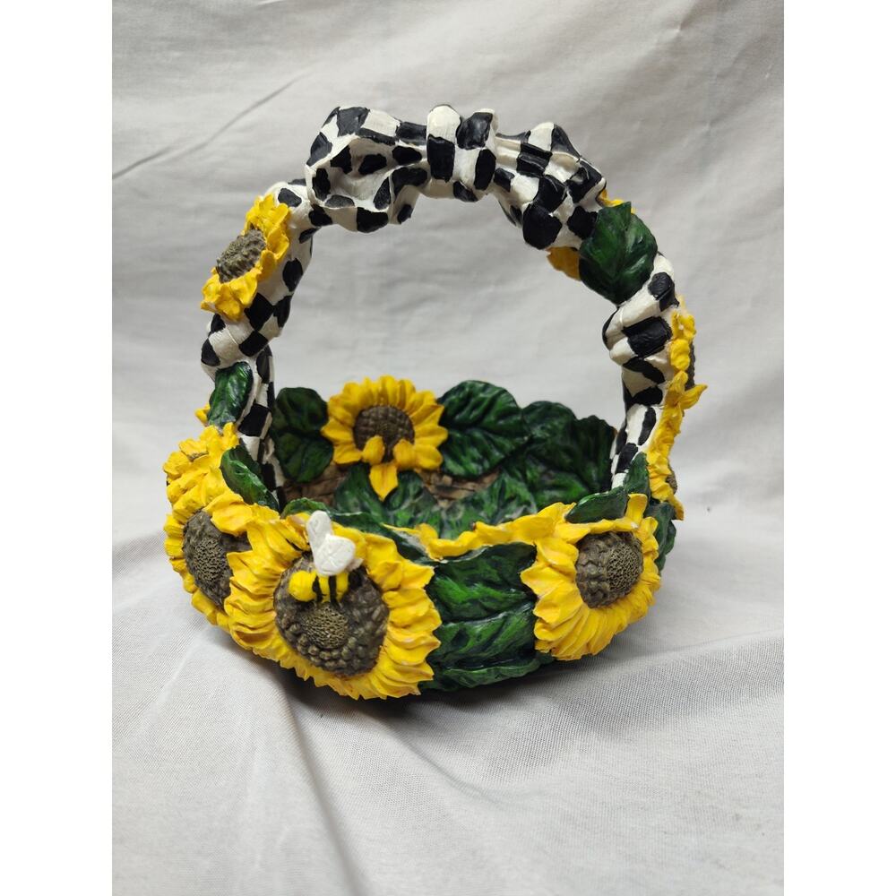 Ceramic Sunflower Basket Checkered Transitional Home Decor Decorative